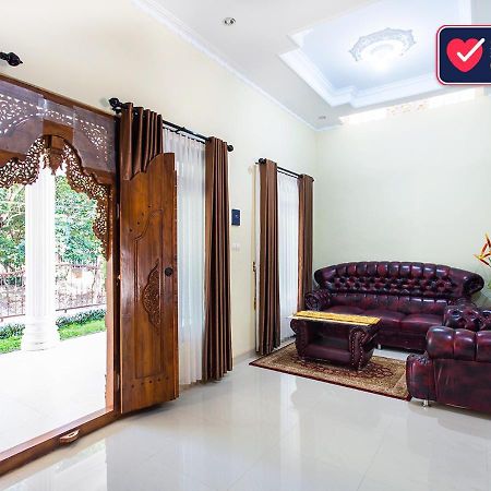 Omah Etam Villa Blaburan Ngoại thất bức ảnh